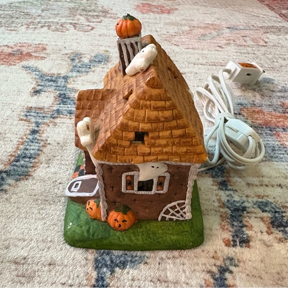 Ceramic Halloween Haunted House Ghosts Pumpkin Working Light Holiday Decoration‎ - Picture 5 of 10